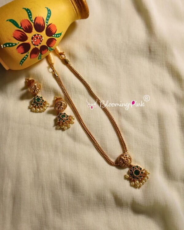 Lolitha Simple Necklace