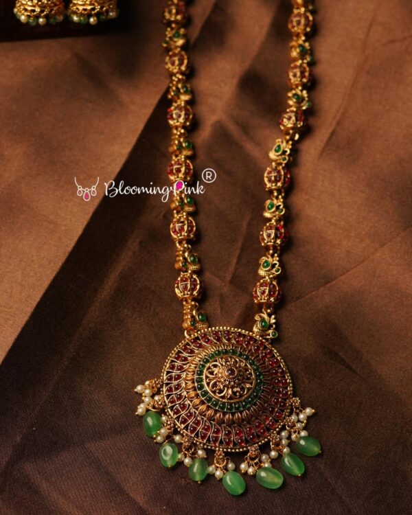 Anupama Kemp Long Haram