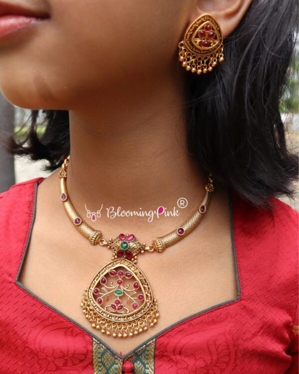 Anaaya Hasli Necklace