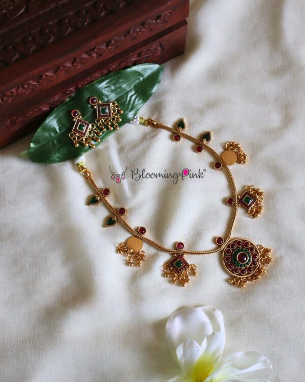 Arya Multi Kemp Necklace