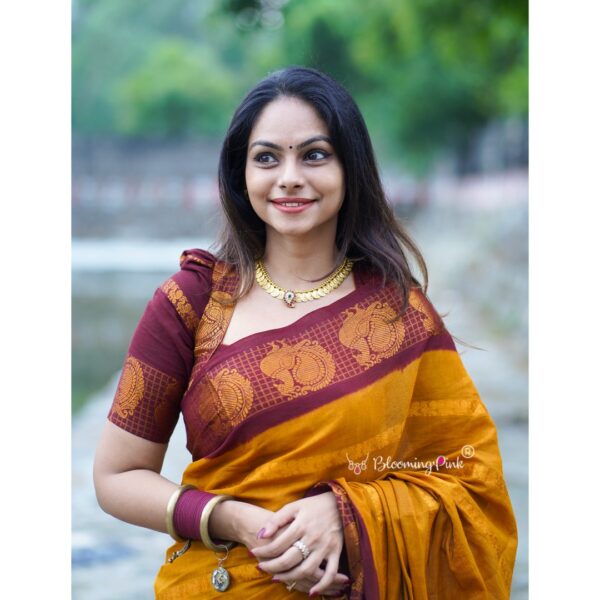 Coin Kundan Necklace