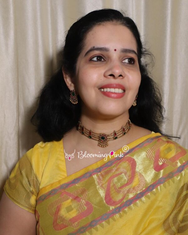 Flower String Choker