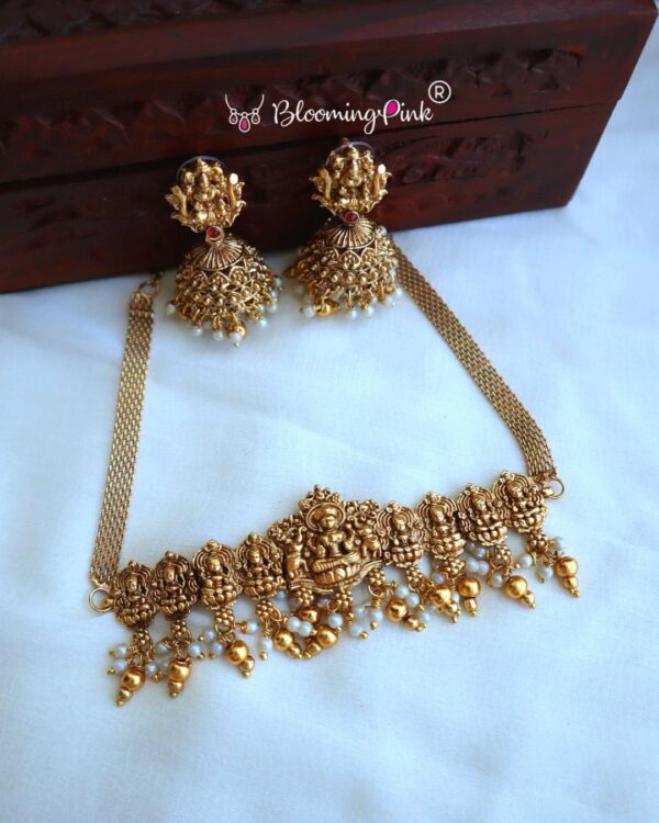 Navadurga Choker
