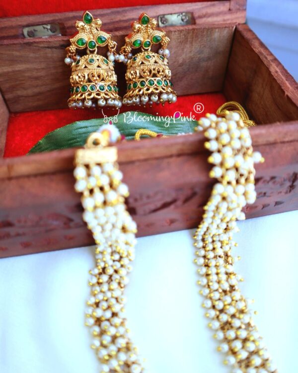 Rukmini Pearl Studded Haram