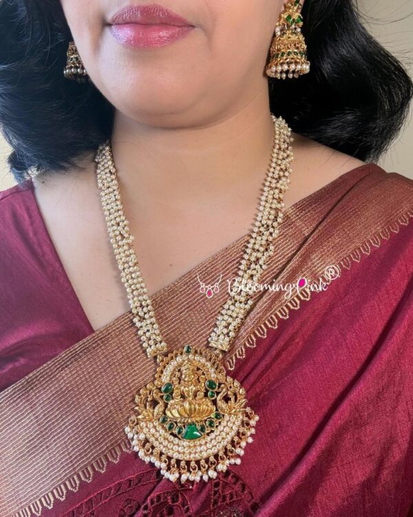 Rukmini Pearl Studded Haram