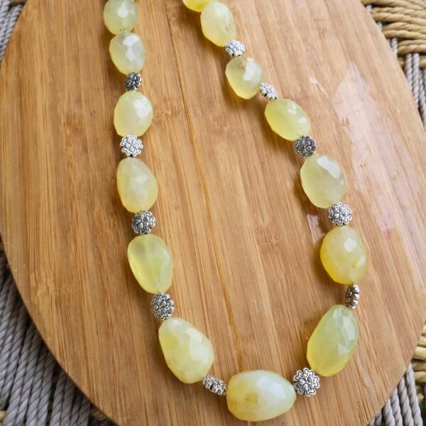 Lemon Yellow Agates Necklace