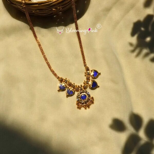 Gold Replica Palakka short Necklace