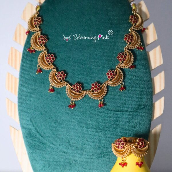 Chandrabhaga Short Necklace