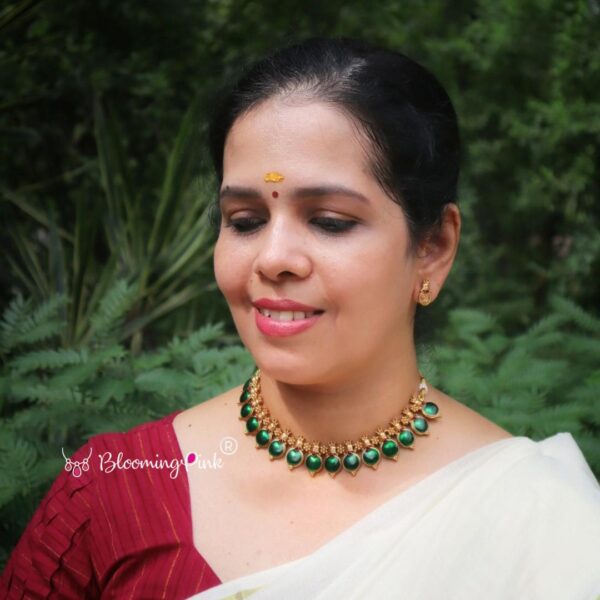 Palakka Mottu Mala