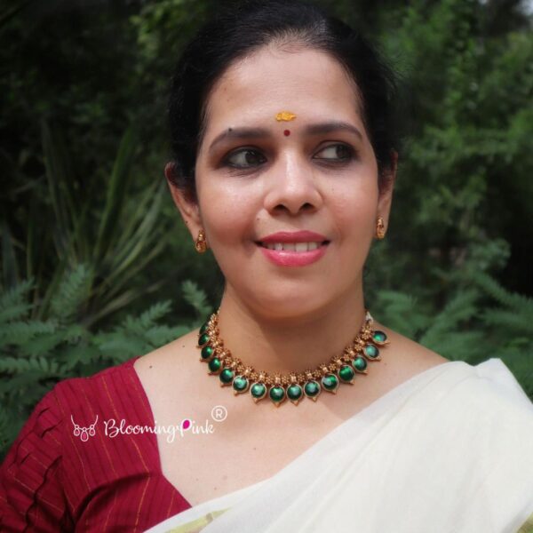 Palakka Mottu Mala