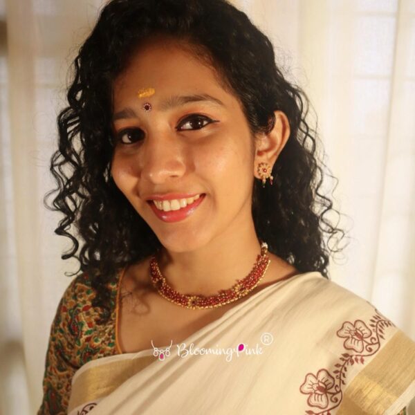 Abhiramam Short Necklace