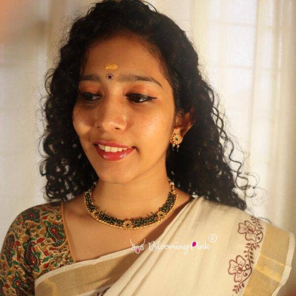 Abhiramam Short Necklace