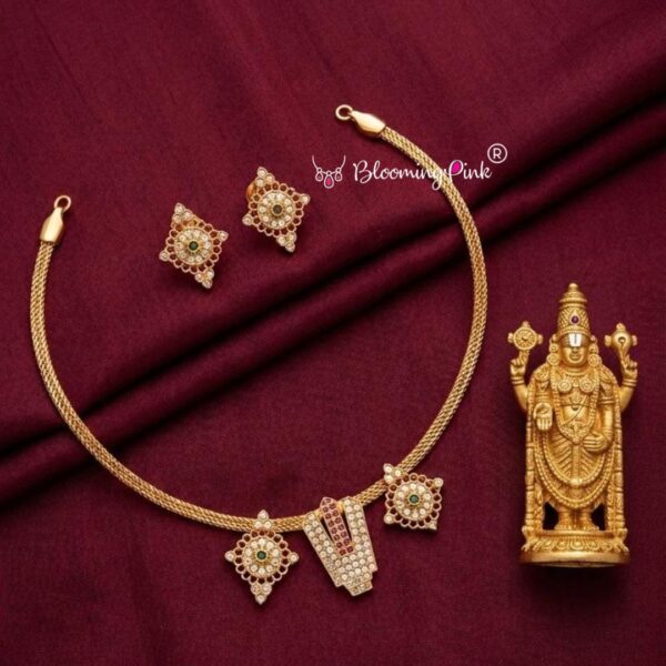 Balaji Short Necklace